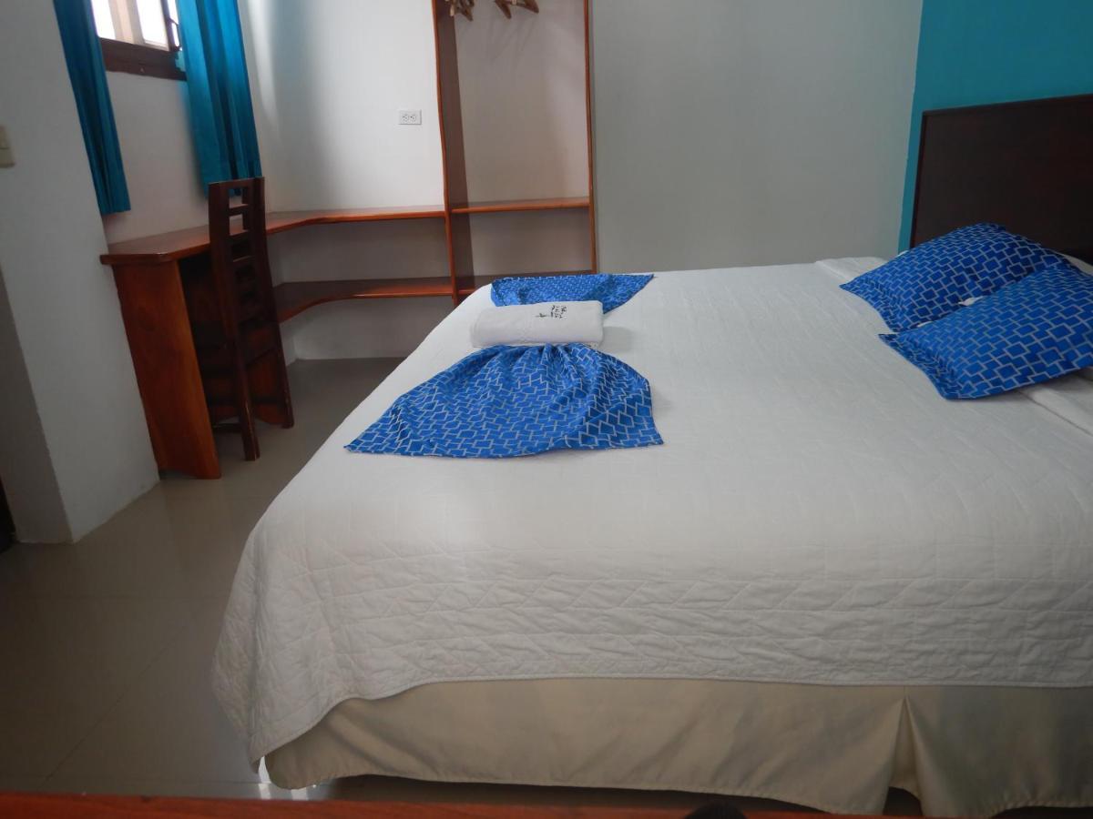 Hotel La Gran Tortuga - ᯤ Starlink Puerto Villamil Exteriör bild