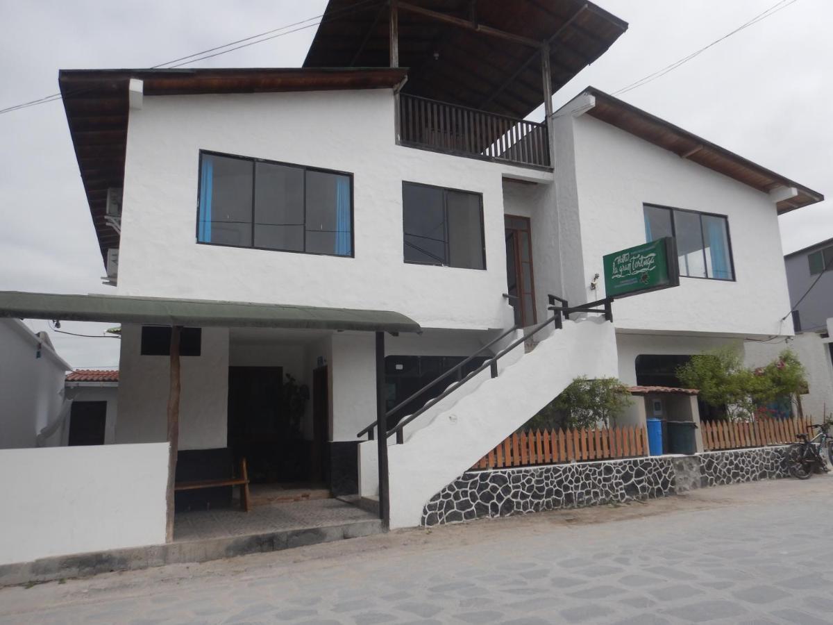 Hotel La Gran Tortuga - ᯤ Starlink Puerto Villamil Exteriör bild