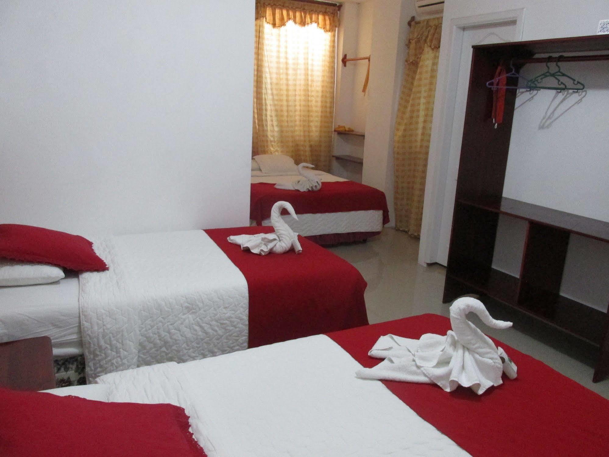 Hotel La Gran Tortuga - ᯤ Starlink Puerto Villamil Exteriör bild